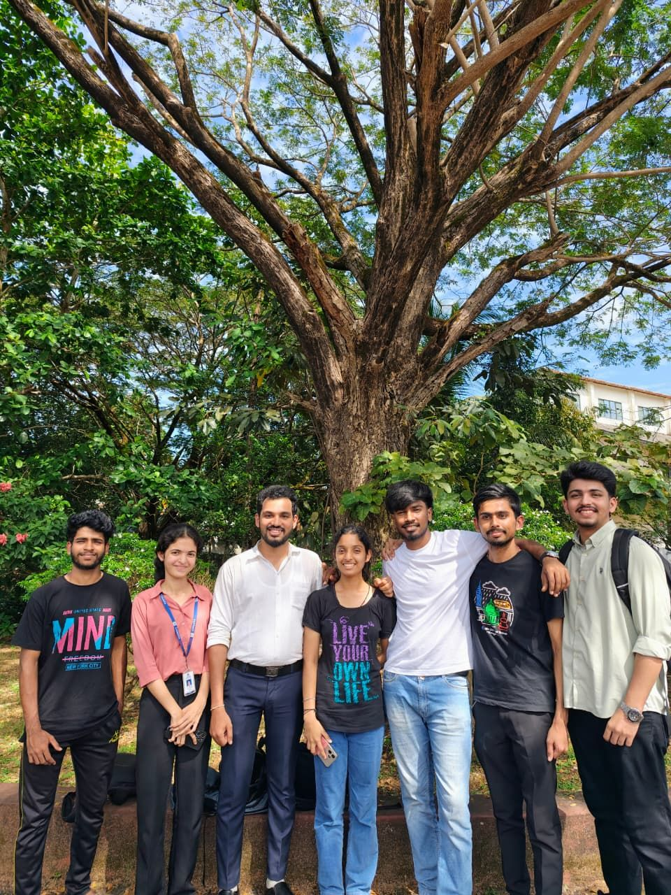 Hackathon Mentor & Trainer – Agentic AI Hackathon photo 2