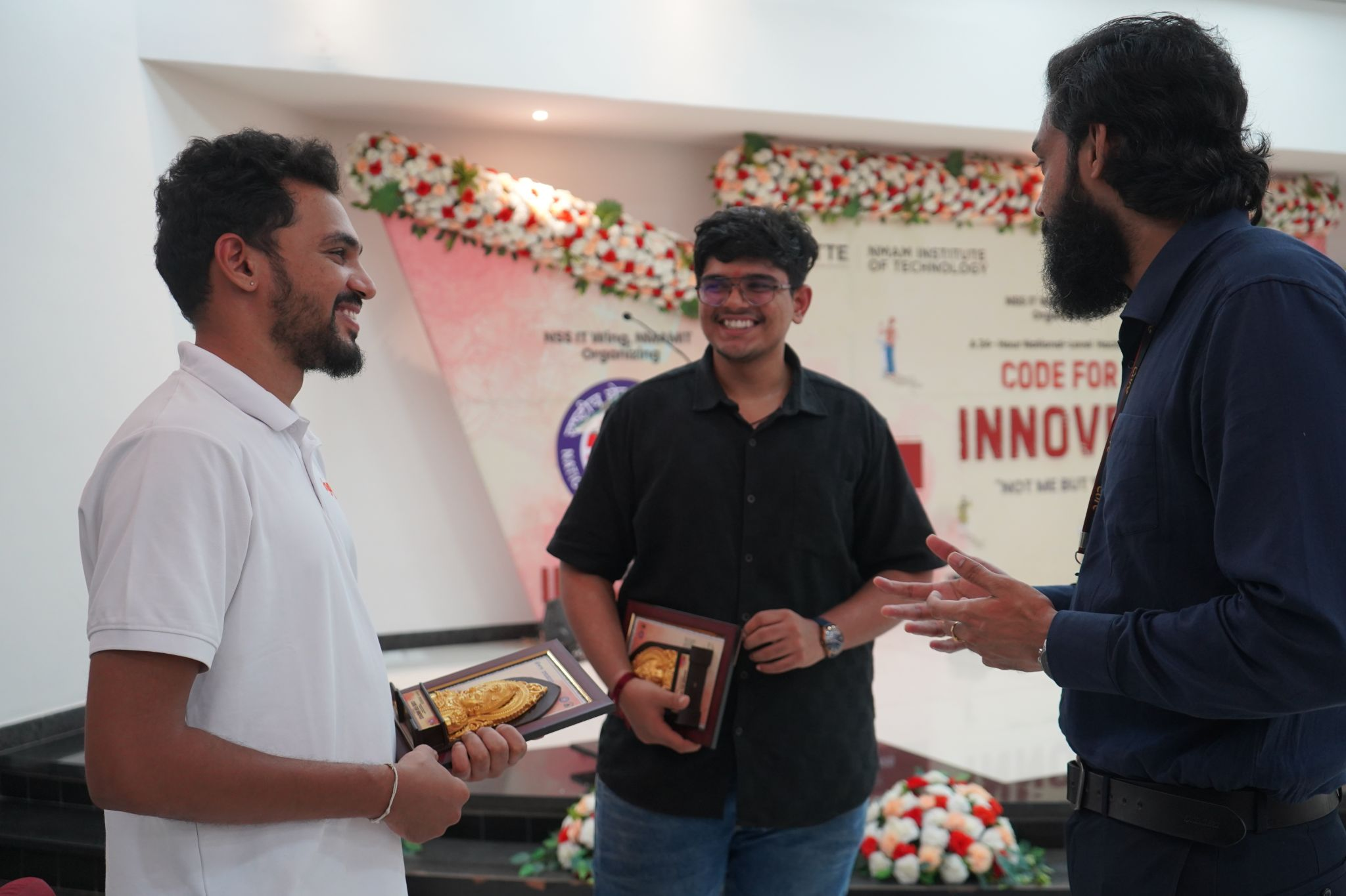 Hackathon Mentor – Code for Innovex photo 1