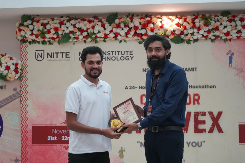 Hackathon Mentor – Code for Innovex photo 5