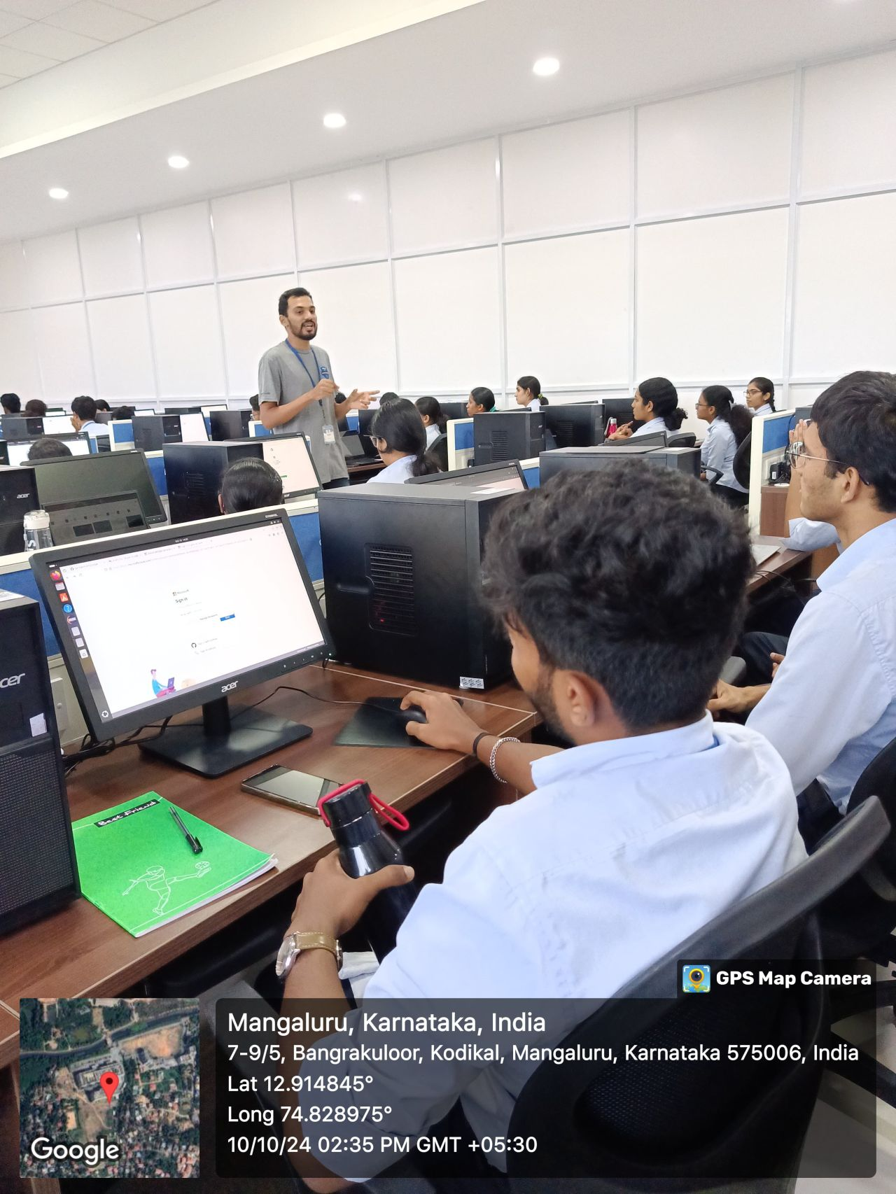 HackElite 2024 – Open Source & Dev Tools Event photo 4