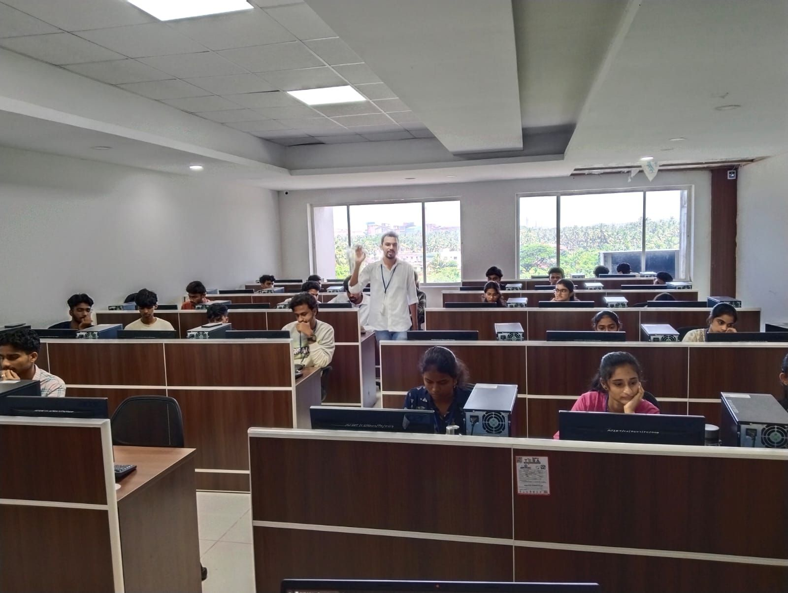 Laravel Fundamentals Session for Final-Year Students photo 1